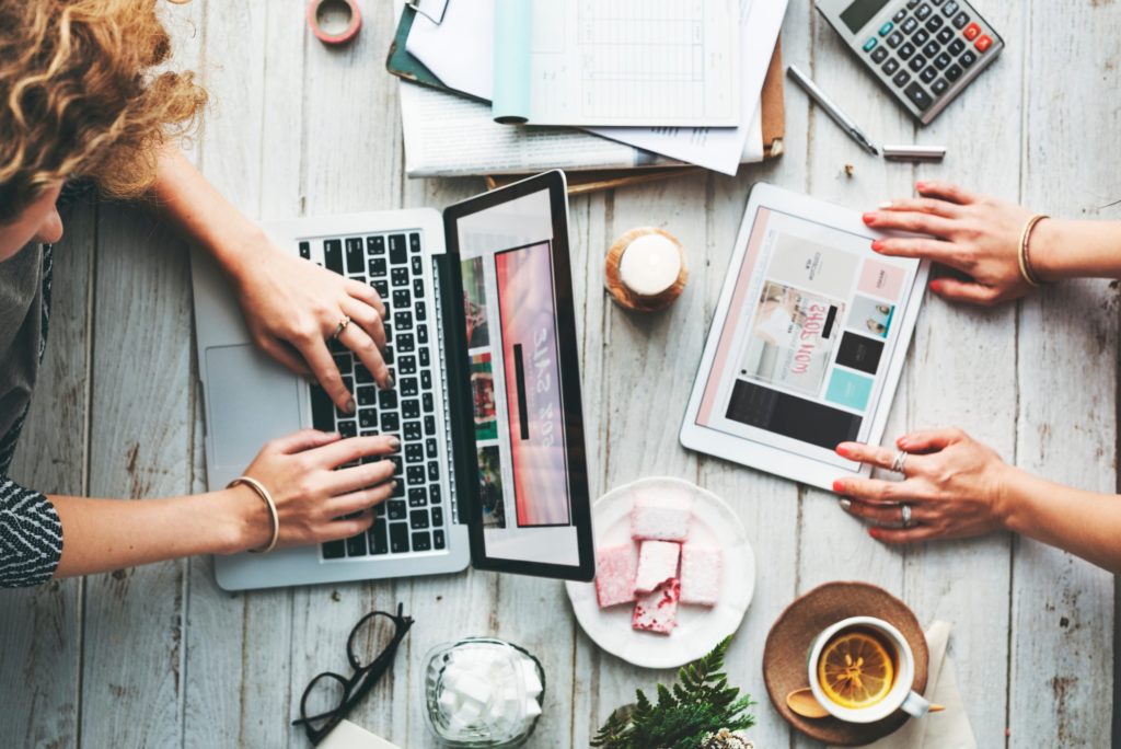 visual merchandising on ecommerce site